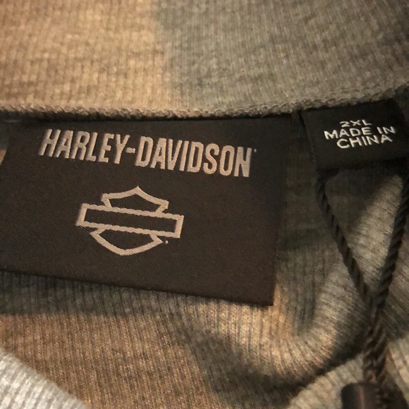 Harley-Davidson Ribbed Knit Turtleneck Sweater - Picture 9 of 9